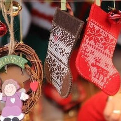 Looks para Navidades 2025-2026: Tendencias en Complementos de Moda