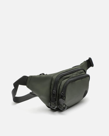 Lando belt bag with three zippers 