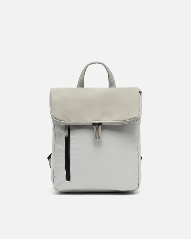 Senay flap backpack in nylon ED.