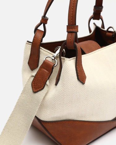 Nias Raffia 