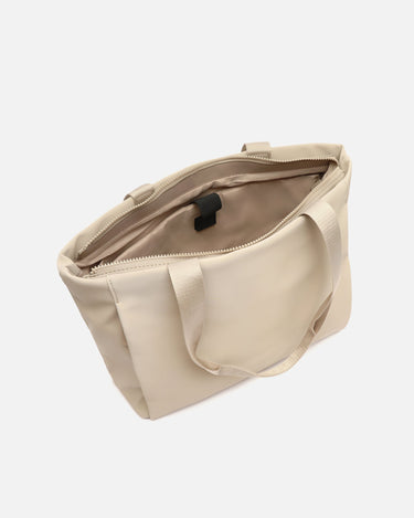 Danela Bolso 