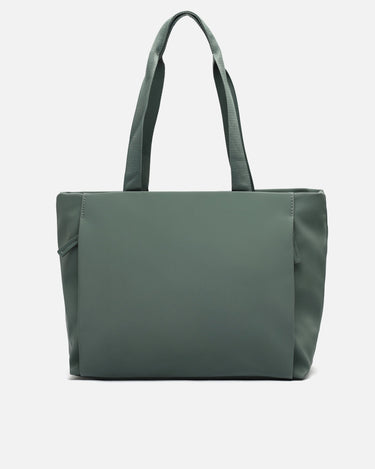 Danela Bolso 