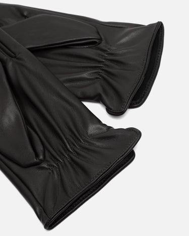 Verna Guantes 