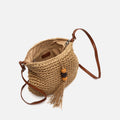 Tillian bolso bandolera efecto rafia con detalle colgante 