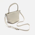 Trena Bolso estilo tote con acabado trenzado 