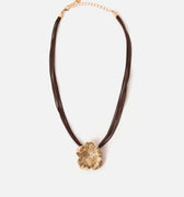 Cordilio collar corto flor 